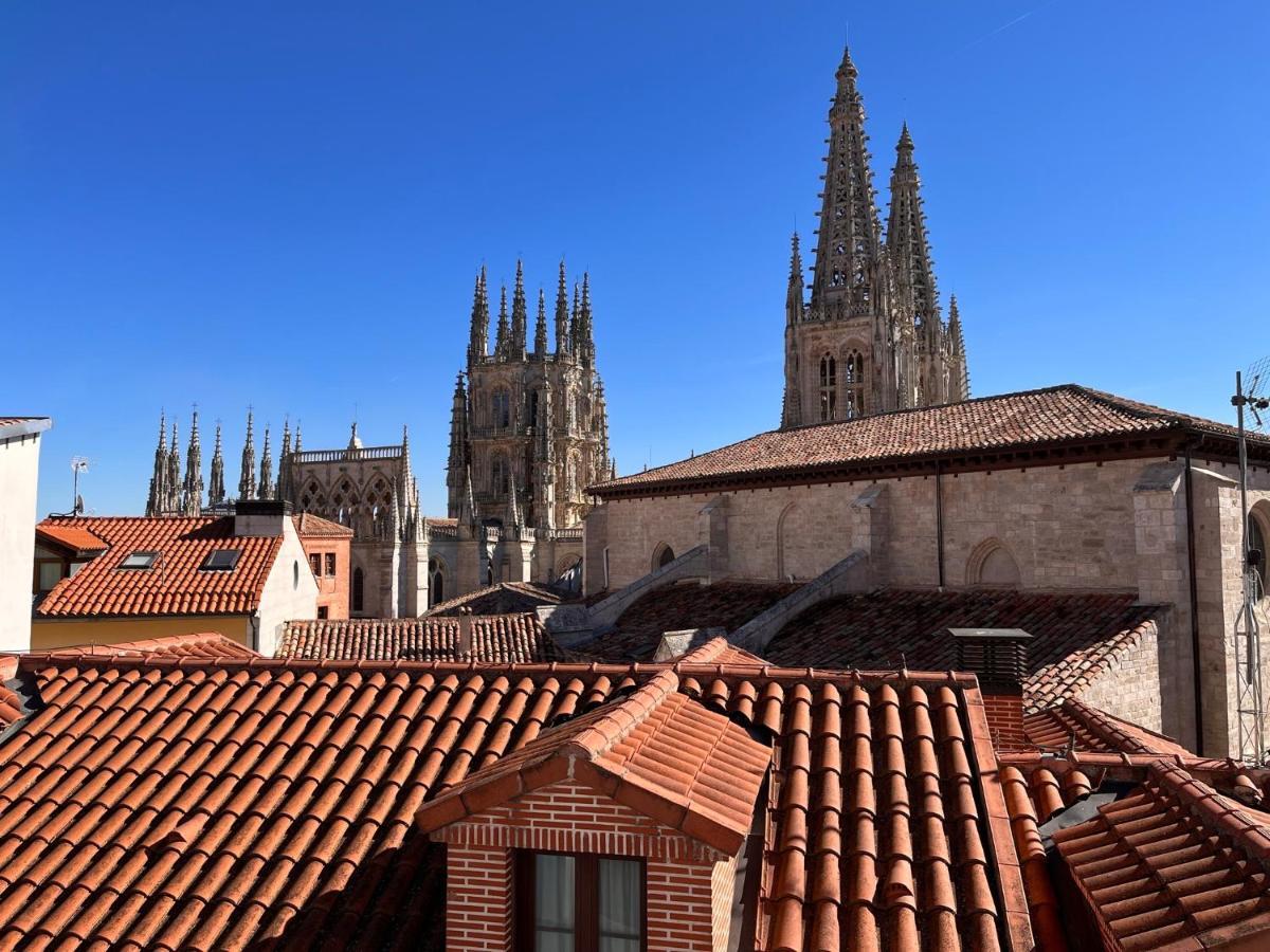 Atuaire Home La Catedral En El Salon Parking Incluido Burgos Exterior photo