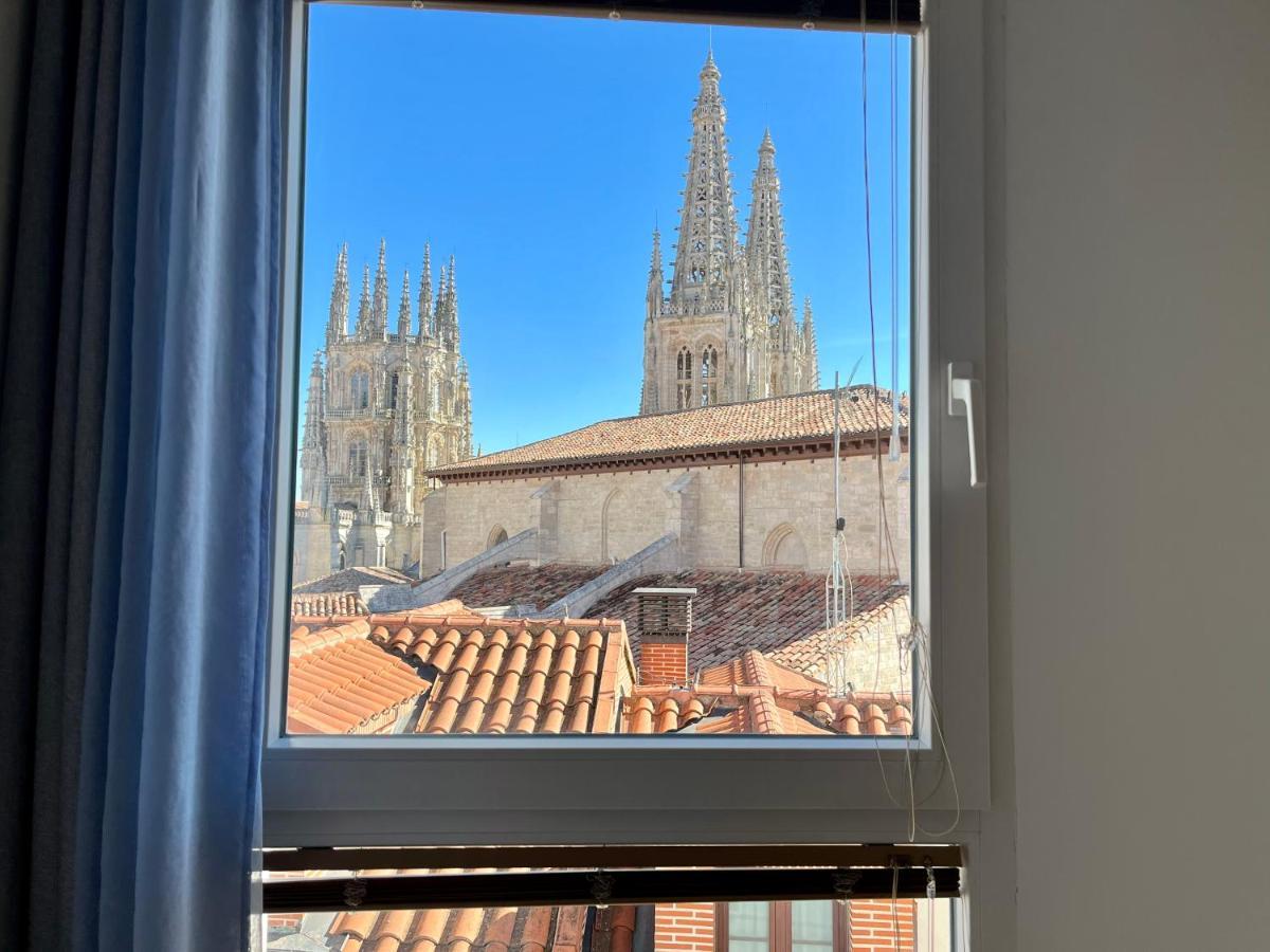 Atuaire Home La Catedral En El Salon Parking Incluido Burgos Exterior photo